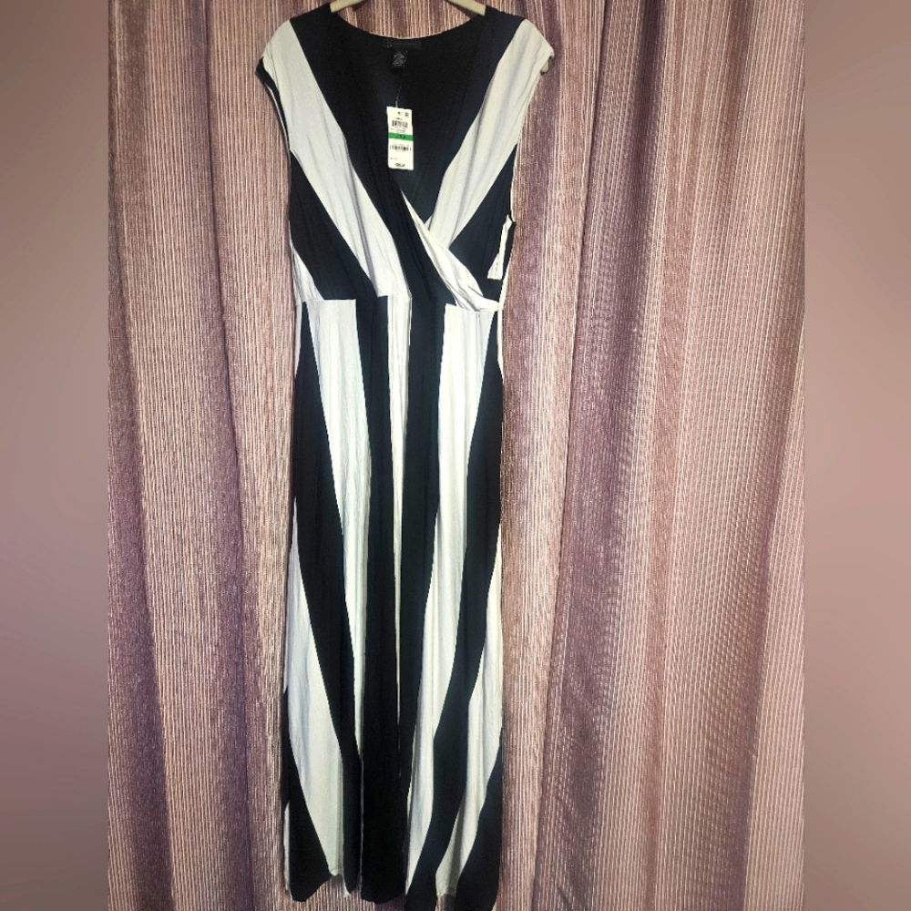 International Concepts Black and White Striped Maxi Dress, Size L, NWT